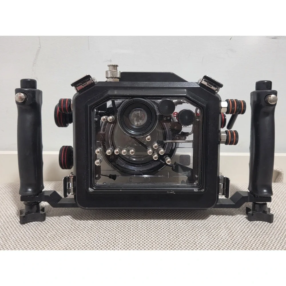 Ikelite Digital Underwater Camera Housing Canon Sony SLR? Large Very Heavy
